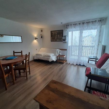 Pyrenees Catalanes Tres Joli Appartement 300M Telecabines Font-Romeu-Odeillo-Via Exterior photo