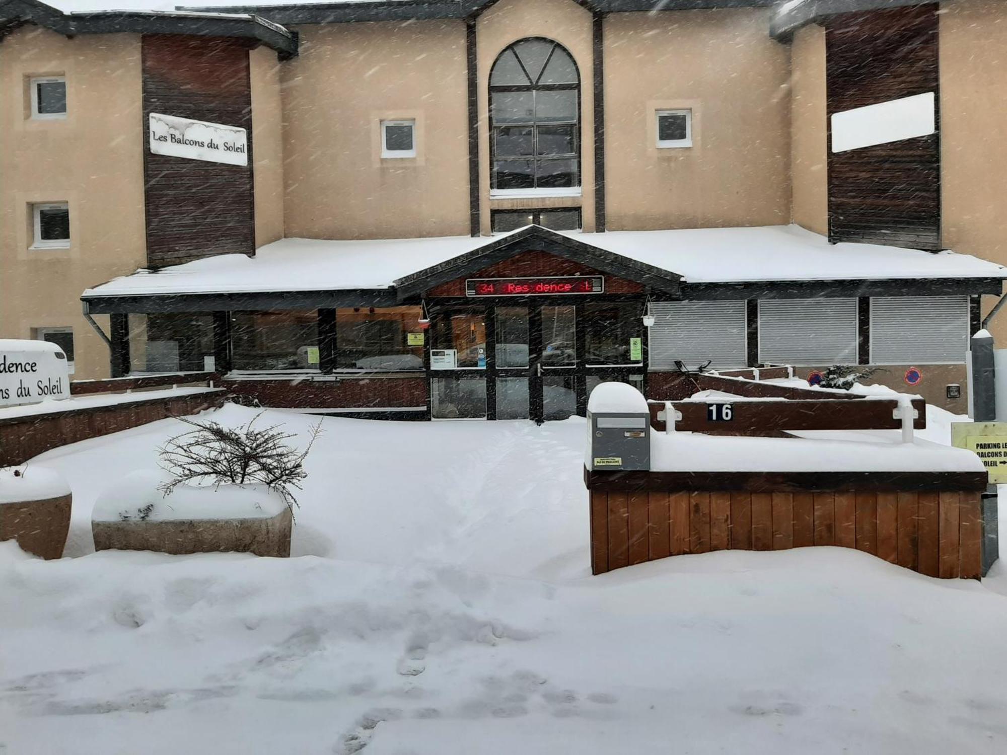 Pyrenees Catalanes Tres Joli Appartement 300M Telecabines Font-Romeu-Odeillo-Via Exterior photo